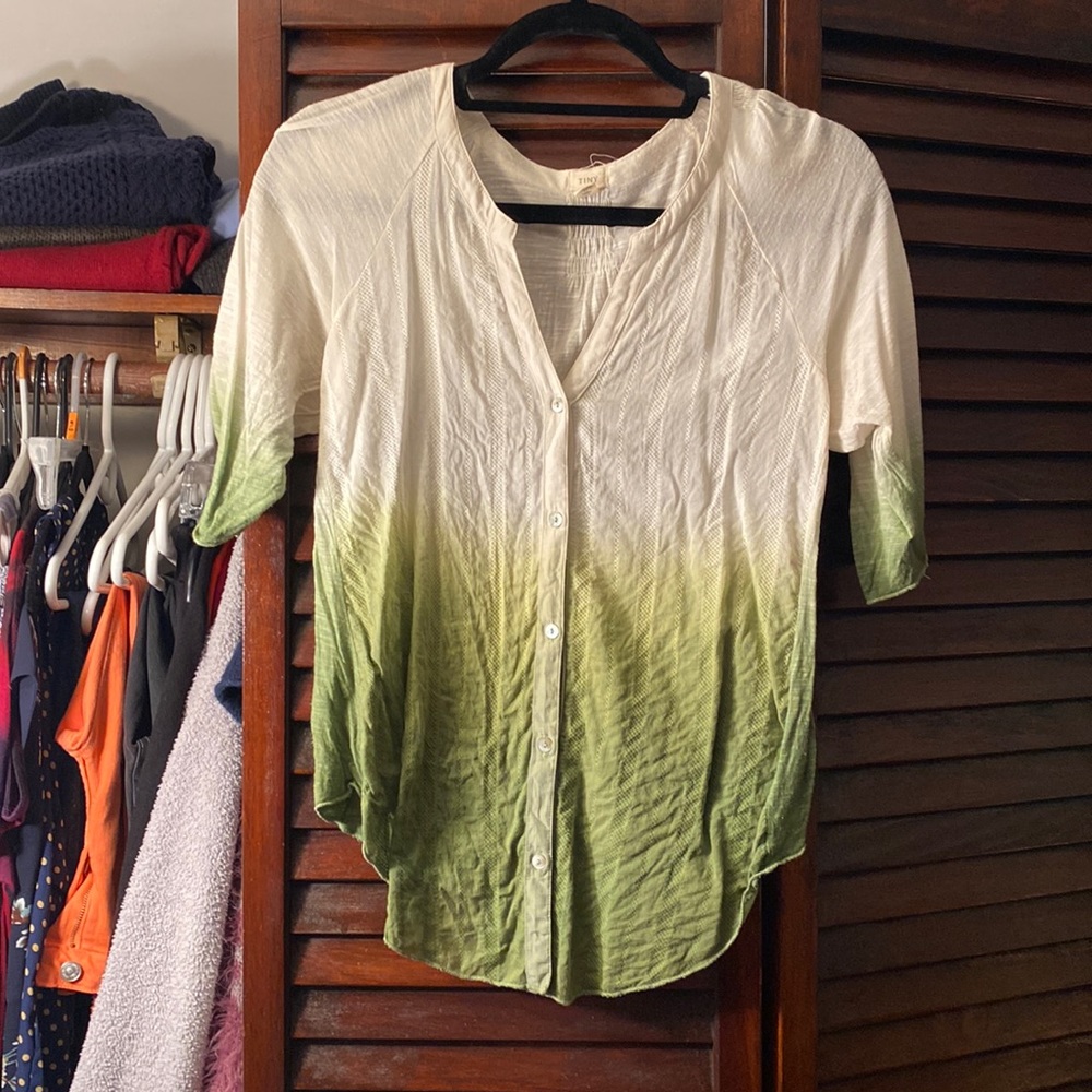 Anthropologie (Tiny) 3/4 length top